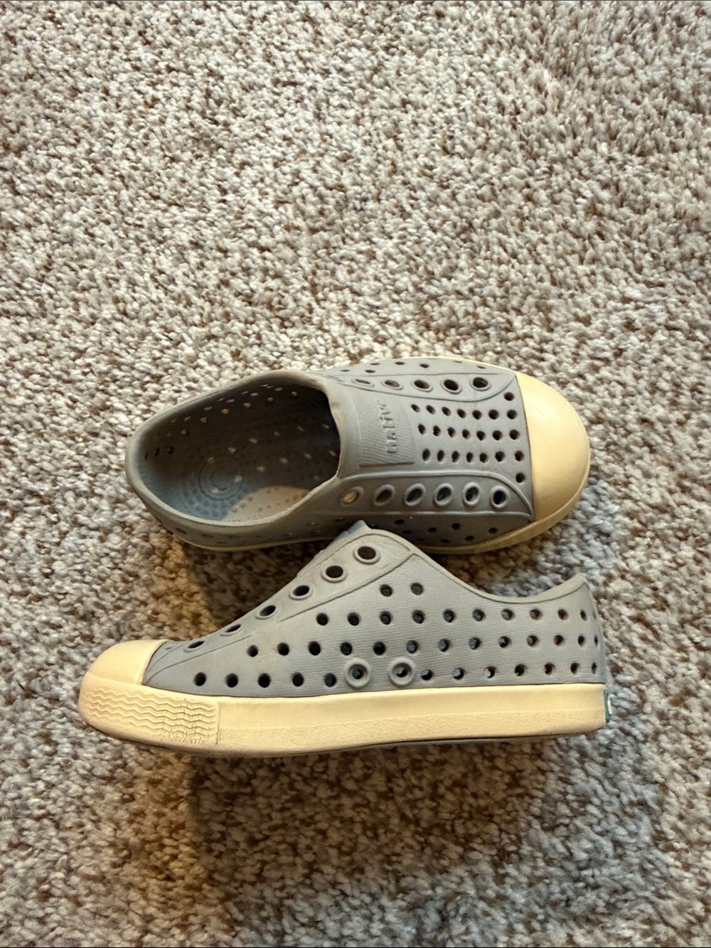 Native C7 Slip-On Water Shoes - Gray with Cream Toe